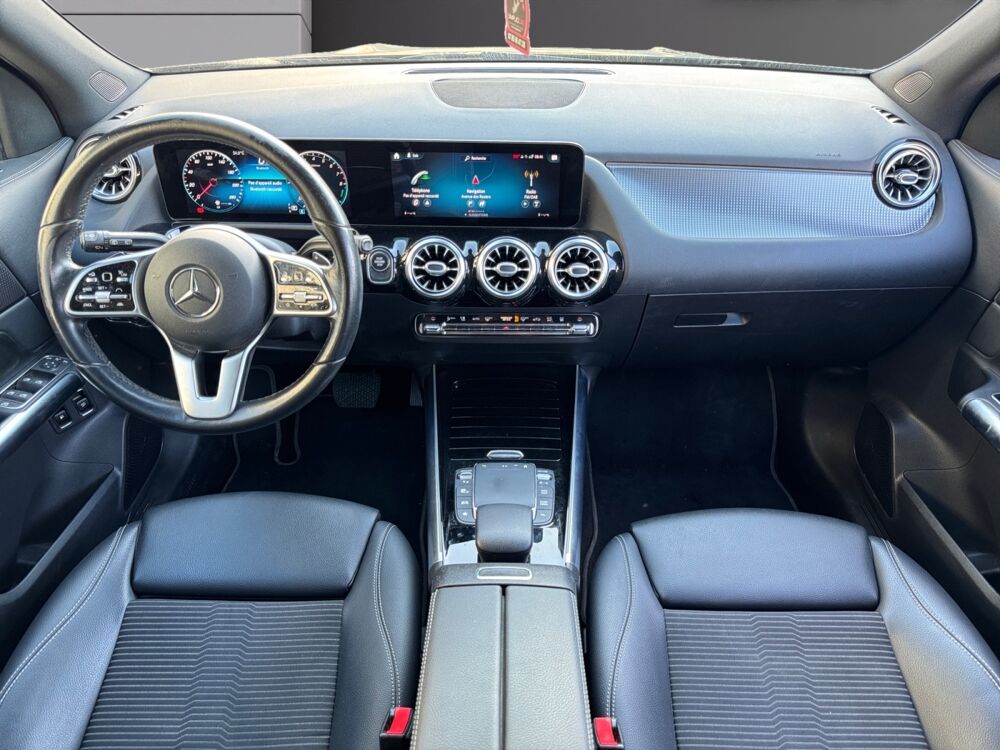 Classe GLA GLA 250 E PROGRESSIVE LINE DCT 2020 occasion 13600 La Ciotat