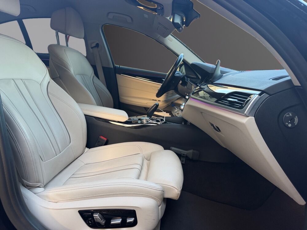 S&eacute;rie 5 SPORTLINE 2018 occasion 06400 Cannes