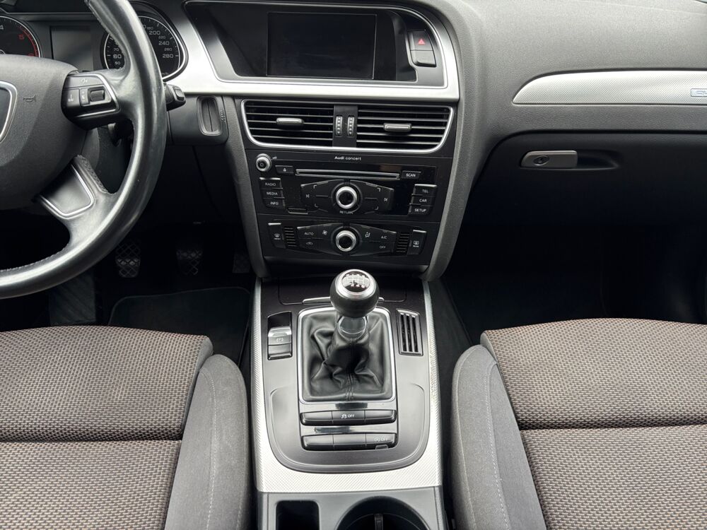 A4 Ambition Luxe 2015 occasion 45750 Saint-Pryv&eacute;-Saint-Mesmin