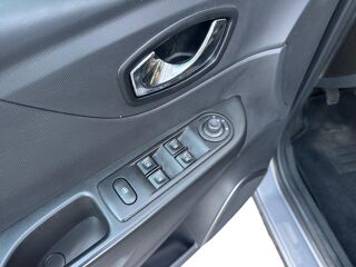 Captur RENAULT CAPTUR 1.5 DCI 90 ENERGY LIFE 2013 occasion 93100 Montreuil