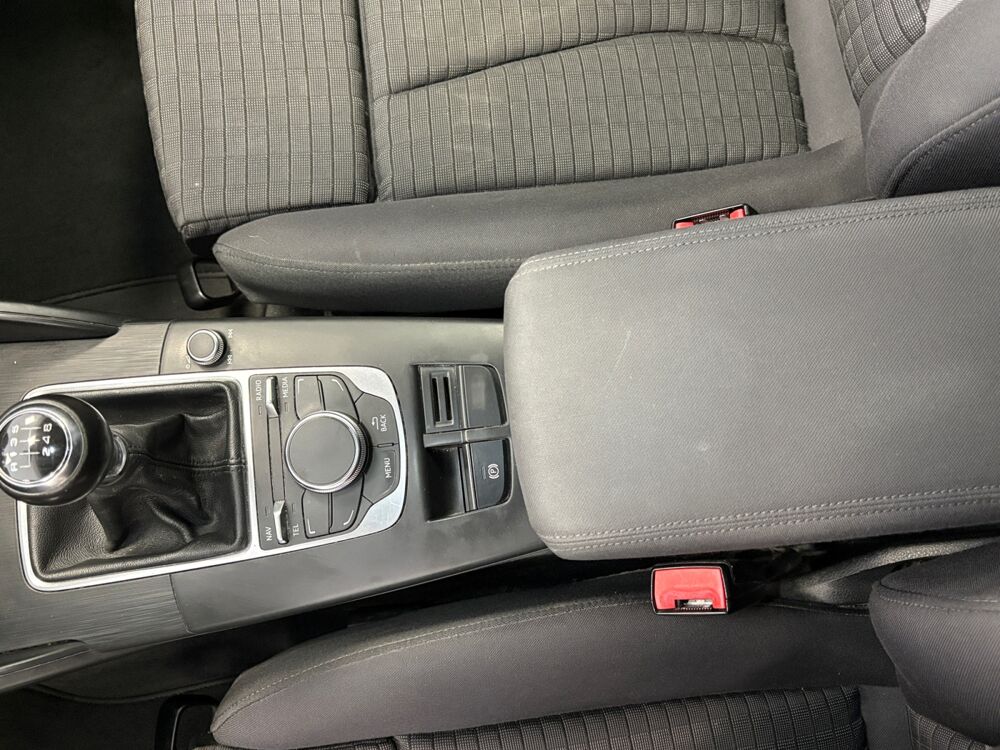 A3 1.6 TDI 105 S LINE 2014 occasion 80080 Amiens