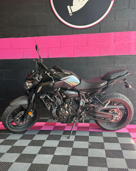 YAMAHA 2020 occasion 30600 Vauvert
