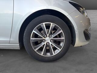 308 1.2 PURE 2015 occasion 26000 Valence