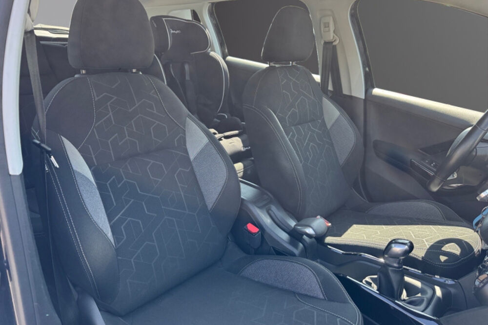 2008 1.5 BLUE HDI 100 ALLURE BUSINESS 2019 occasion 13600 La Ciotat