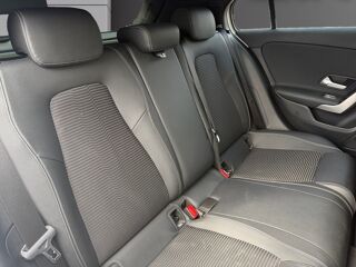 Classe A MERCEDES CLASSE 180 PROGRESSIVE LINE 2020 occasion 27200 Vernon