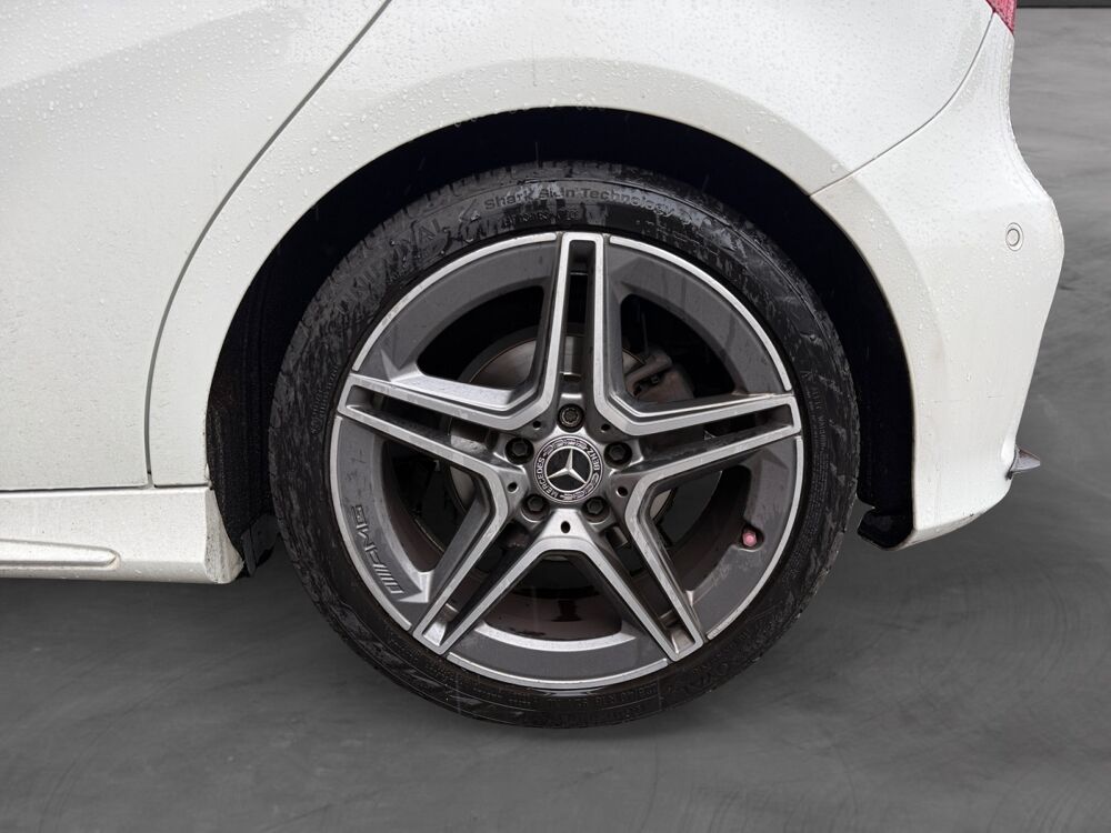 Classe A MERCEDES CLASSE A 160 FASCINATION 2016 occasion 93100 Montreuil