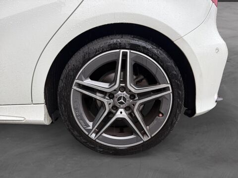 Classe A MERCEDES CLASSE A 160 FASCINATION 2016 occasion 93100 Montreuil