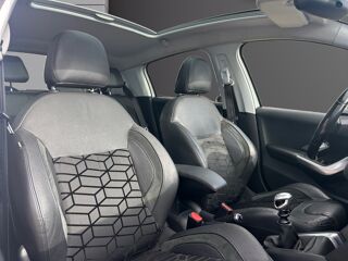 208 PEUGEOT 1.6 BLUE HDI 120 FELINE 2015 occasion 27000 &Eacute;vreux