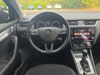 Octavia COMBI 2.0 TDI 150 DSG 2019 occasion 49070 Beaucouz&eacute;