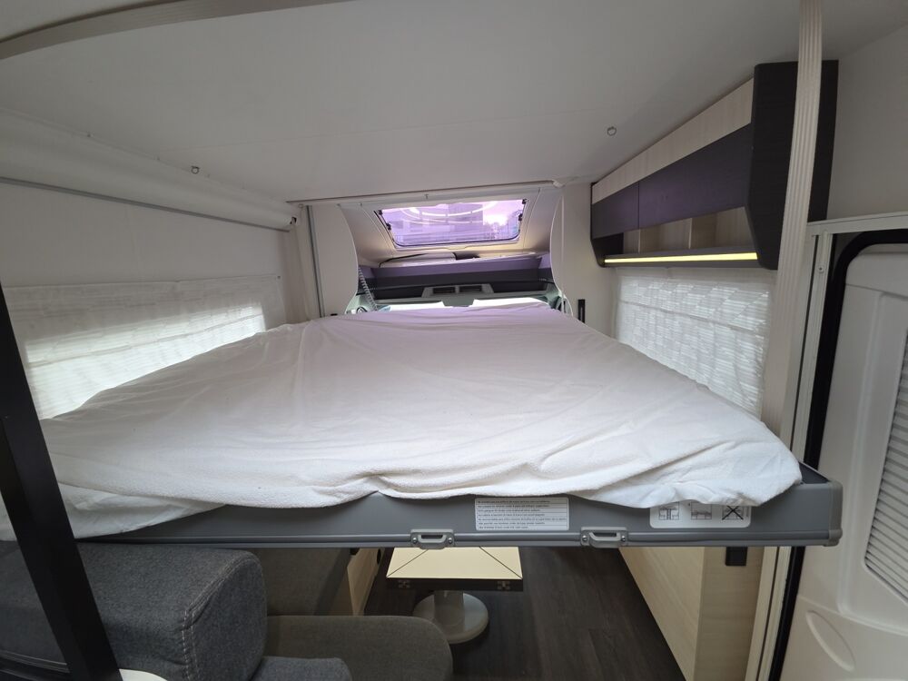 Transit IV (2) FOURGON 2.0 ECOBLUE 170 350 L2H2 TREND BUSINESS AUTO 2023 occasion 56450 Theix-noyalo