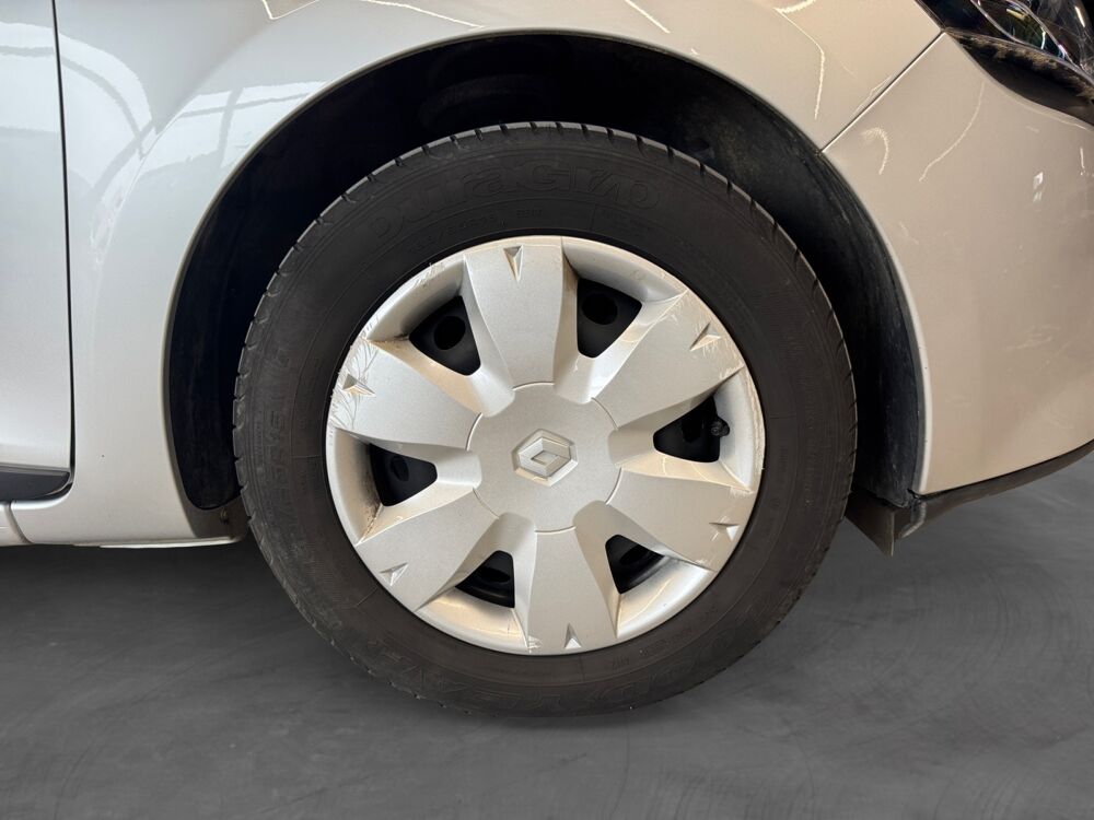 Clio IV 1.2 16V 75 EXPRESSION 2013 occasion 64121 Serres-Castet