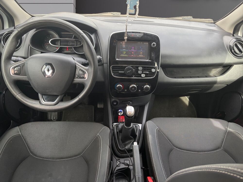 Clio Air M&eacute;dia Nav 2017 occasion 69730 Genay