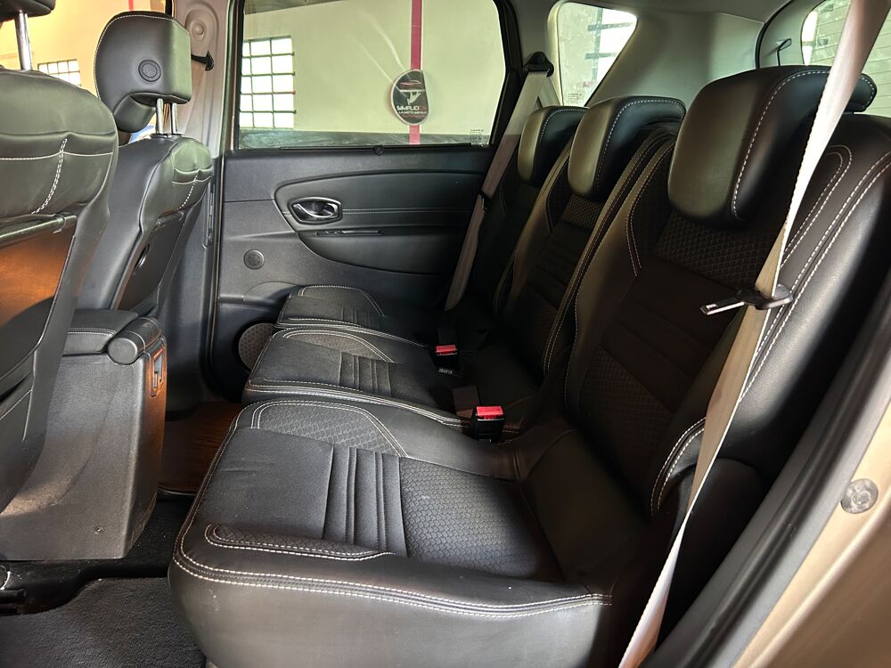Sc&eacute;nic 1.6 DCI 130 BOSE EDITION 2014 occasion 73290 La Motte-Servolex