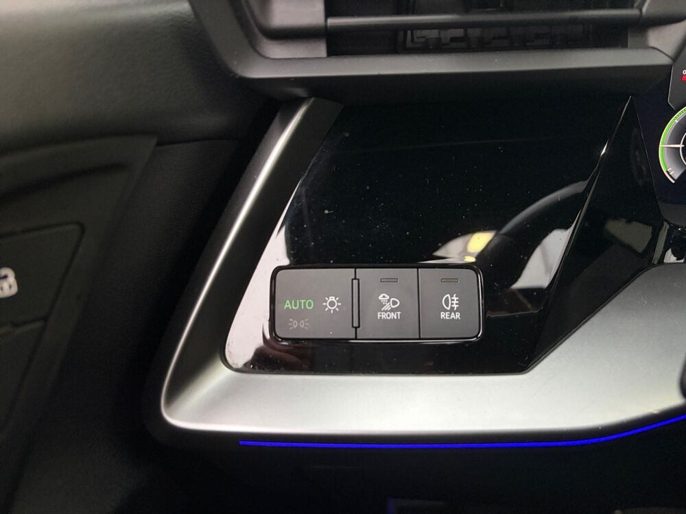 A3 SPORTBACK 40 TFSI E S LINE S TRONIC 2021 occasion 78480 Verneuil-sur-Seine