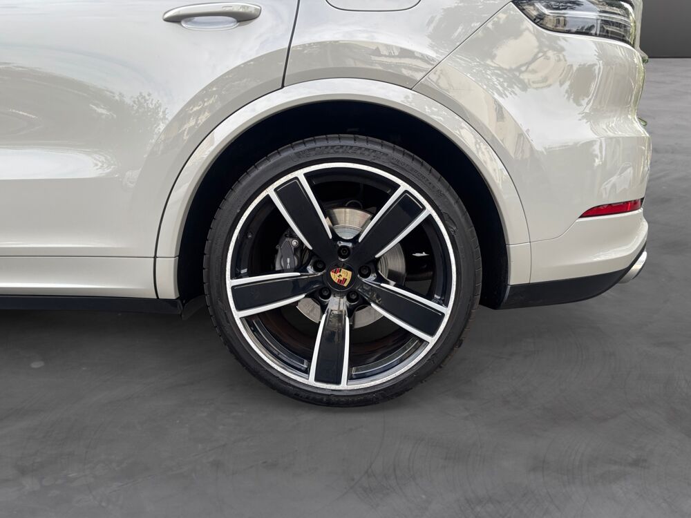 Cayenne 3.0 V6 E-HYBRID COUPE 2021 occasion 93100 Montreuil
