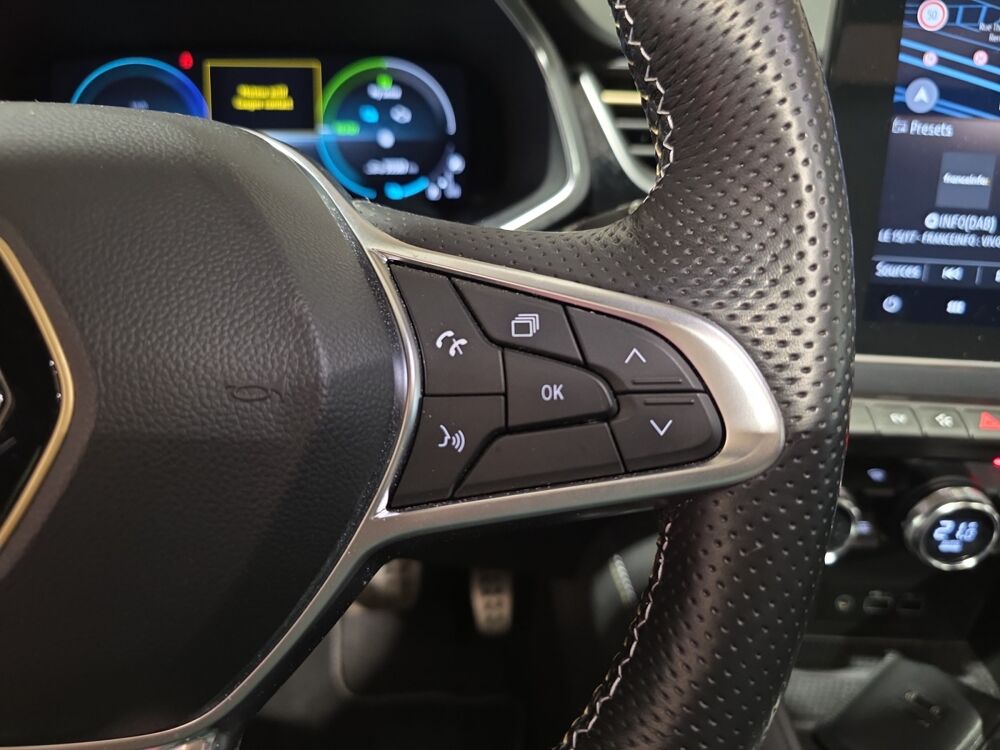 Captur 1.6 E-TECH 145 ENGINEERED 2024 occasion 54180 Houdemont