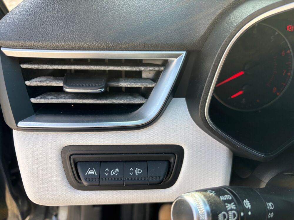 Clio Limited 2021 occasion 45750 Saint-Pryv&eacute;-Saint-Mesmin