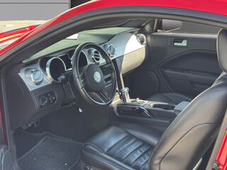 Mustang 4.6 V8 GT AUTO IMPORTE 2006 occasion 45750 Saint-Pryv&eacute;-Saint-Mesmin