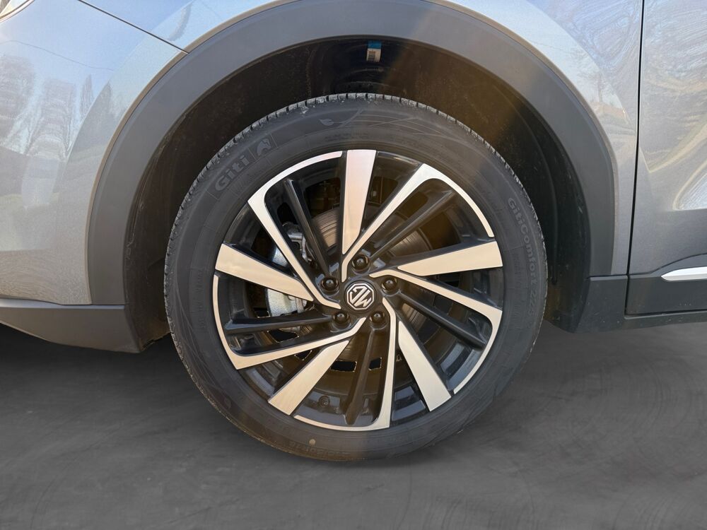 MG.ZS 1.5 HYBRID+ 197 LUXURY 2025 occasion 49070 Beaucouz&eacute;