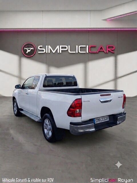 Hilux L&eacute;gende 2016 occasion 17200 Saint-Sulpice-de-Royan