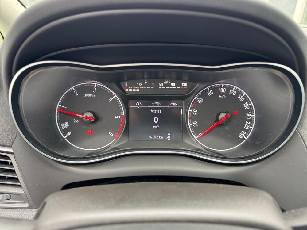 Zafira Elite 2018 occasion 69730 Genay