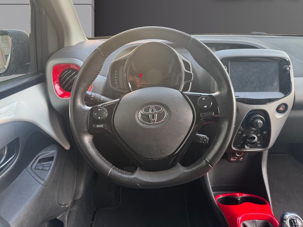 Aygo 1.0 VVT-I 72 X-CLUSIV PH2 2019 occasion 93100 Montreuil
