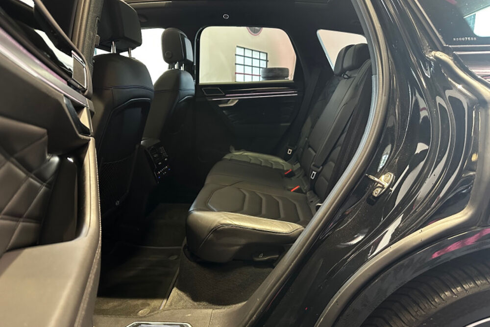 Touareg 3.0 TSI E-HYBRID 462 R 4 MOTION BA 2023 occasion 73290 La Motte-Servolex