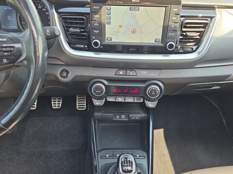 Stonic 1.0 T-GDI 120 PREMIUM 2017 occasion 03300 Cusset