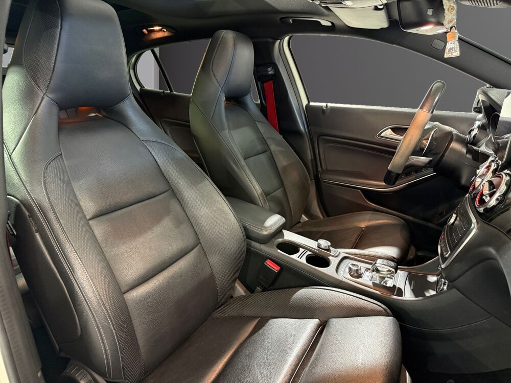 Classe GLA GLA 45 AMG 4MATIC 2017 occasion 01800 Meximieux