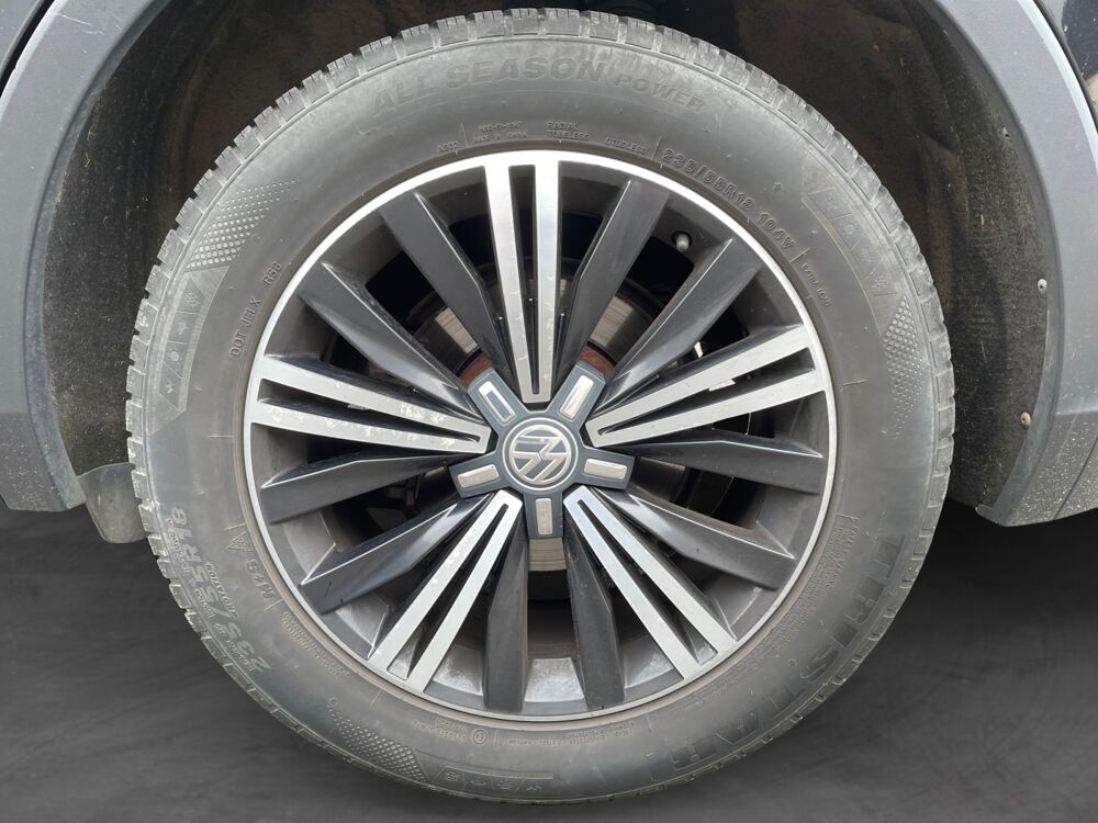 Tiguan 2.0 TDI 150 4X4 CARAT EDITION DSG PH2 2016 occasion 49070 Beaucouz&eacute;