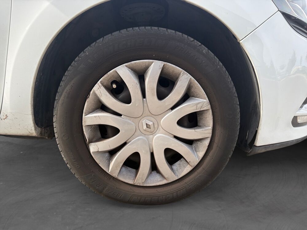 Clio Air M&eacute;dia Nav 2017 occasion 69730 Genay