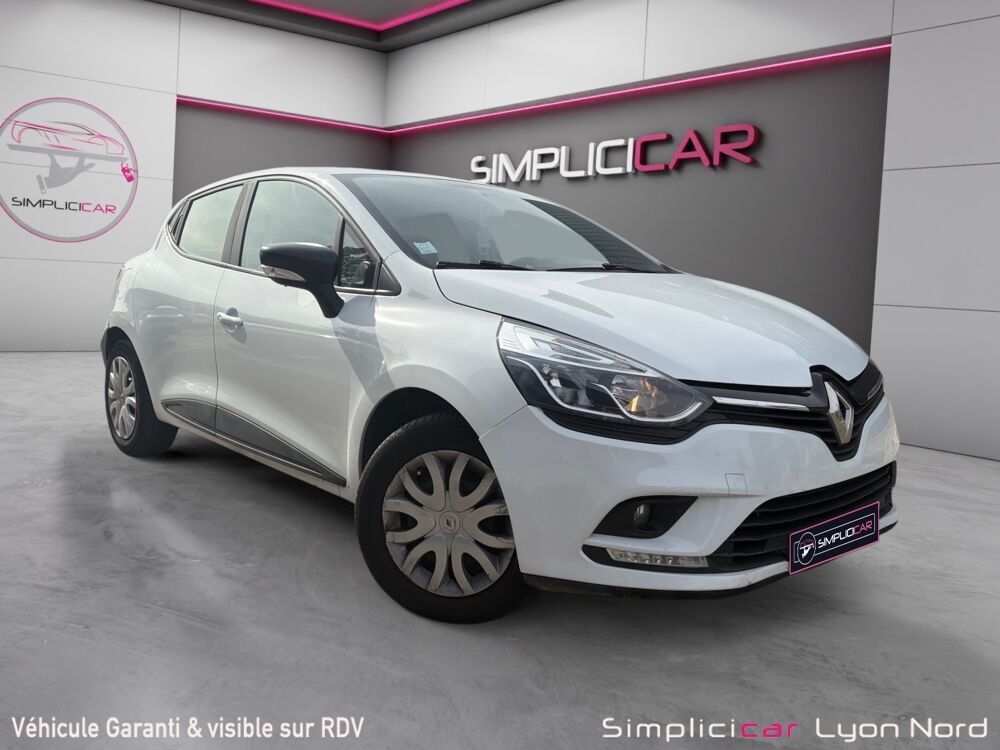 Clio Air M&eacute;dia Nav 2017 occasion 69730 Genay
