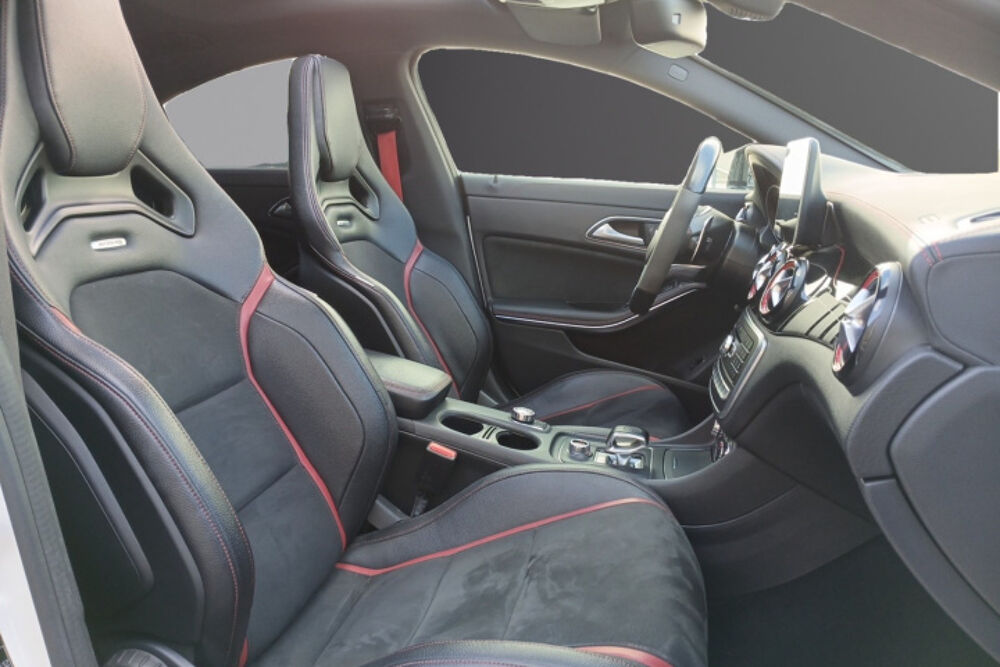 Classe CLA CLA 45 AMG ORANGE ART EDITION 4MATIC BA 2016 occasion 13600 La Ciotat