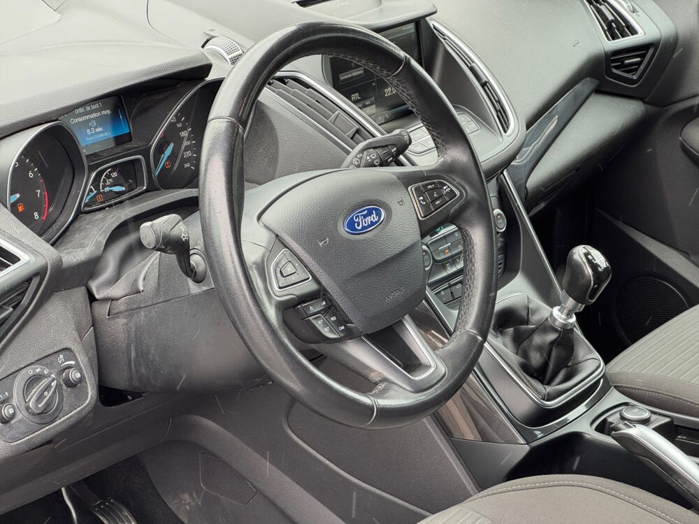 C-max Ford C-MAX II 1.0 EcoBoost 125ch Stop&Start Titanium 2015 occasion 45750 Saint-Pryv&eacute;-Saint-Mesmin