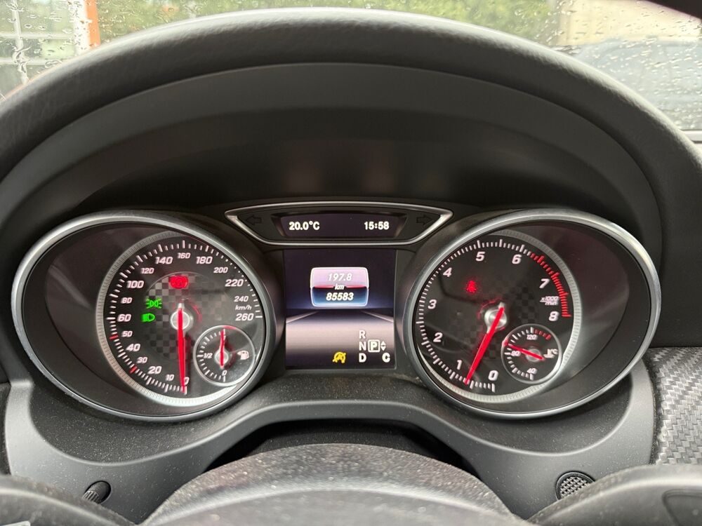 Classe A MERCEDES CLASSE A 160 FASCINATION 2016 occasion 93100 Montreuil