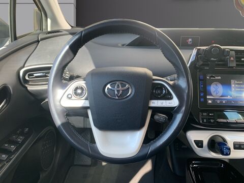 Prius HYBRIDE RECHARGEABLE SOLAR 2017 occasion 93100 Montreuil