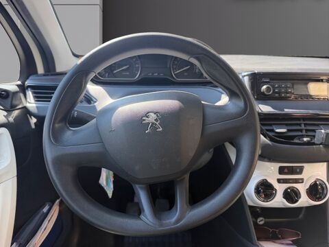 208 1.2 VTI 68 ACTIVE 2018 occasion 06400 Cannes