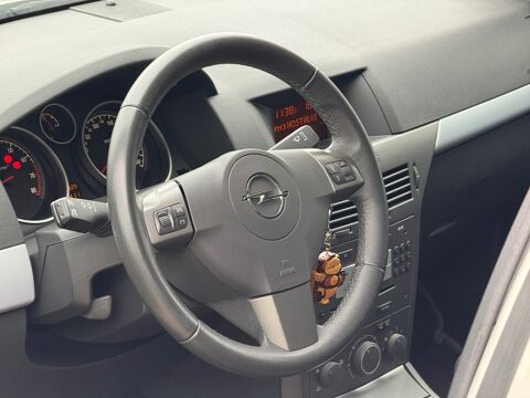 Astra EDITION 2006 occasion 45750 Saint-Pryv&eacute;-Saint-Mesmin