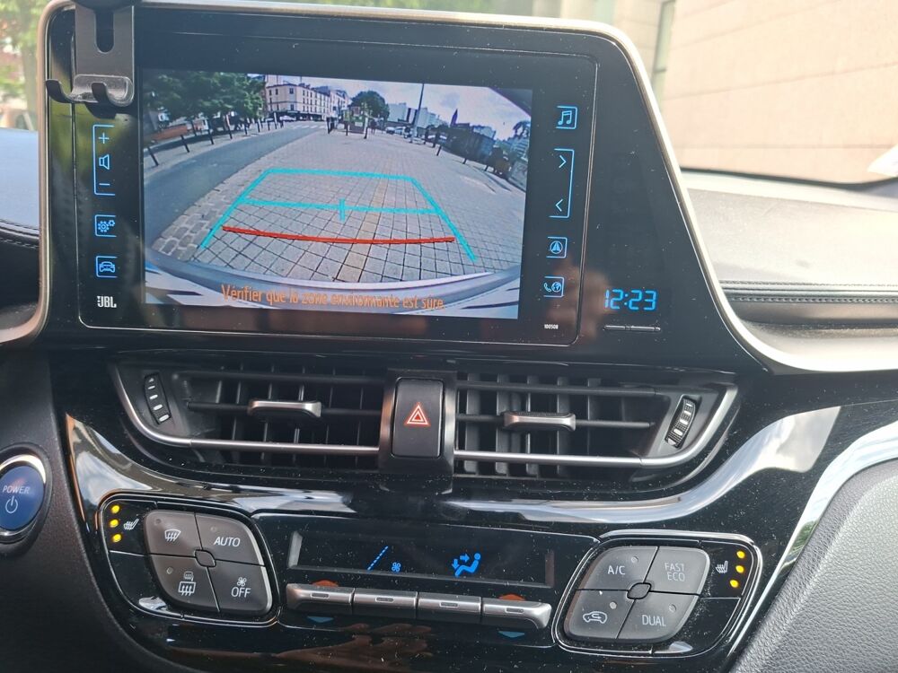 C-HR 1.8 HYBRIDE 122 GRAPHIC 2019 occasion 93100 Montreuil