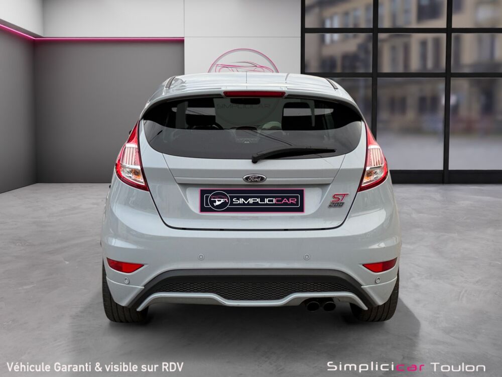 Fiesta ST200 2016 occasion 83210 La Farl&egrave;de