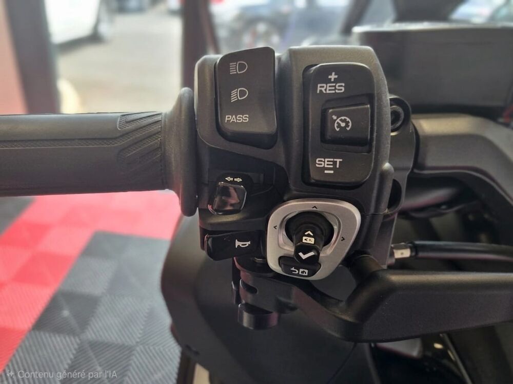 YAMAHA 2025 occasion 03300 Cusset