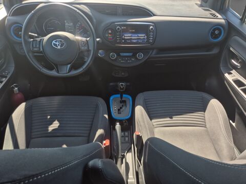 Yaris TOYOTA YARIS Collection 2019 occasion 17200 Saint-Sulpice-de-Royan