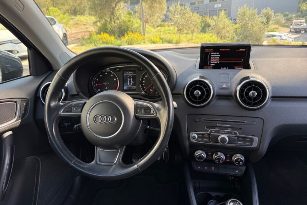 A1 SB 1.0 TFSI 95 METROPOLITAN 2018 occasion 13600 La Ciotat