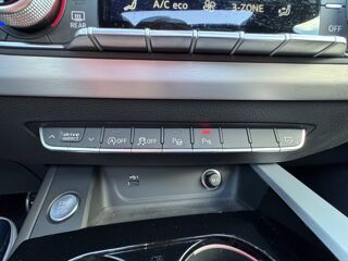A4 AVANT 35 TDI 163 S LINE 2024 occasion 26000 Valence