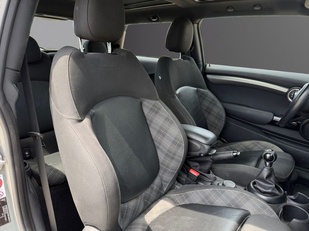 Cooper COOPER D 116 PACK CHILI 2015 occasion 45750 Saint-Pryv&eacute;-Saint-Mesmin