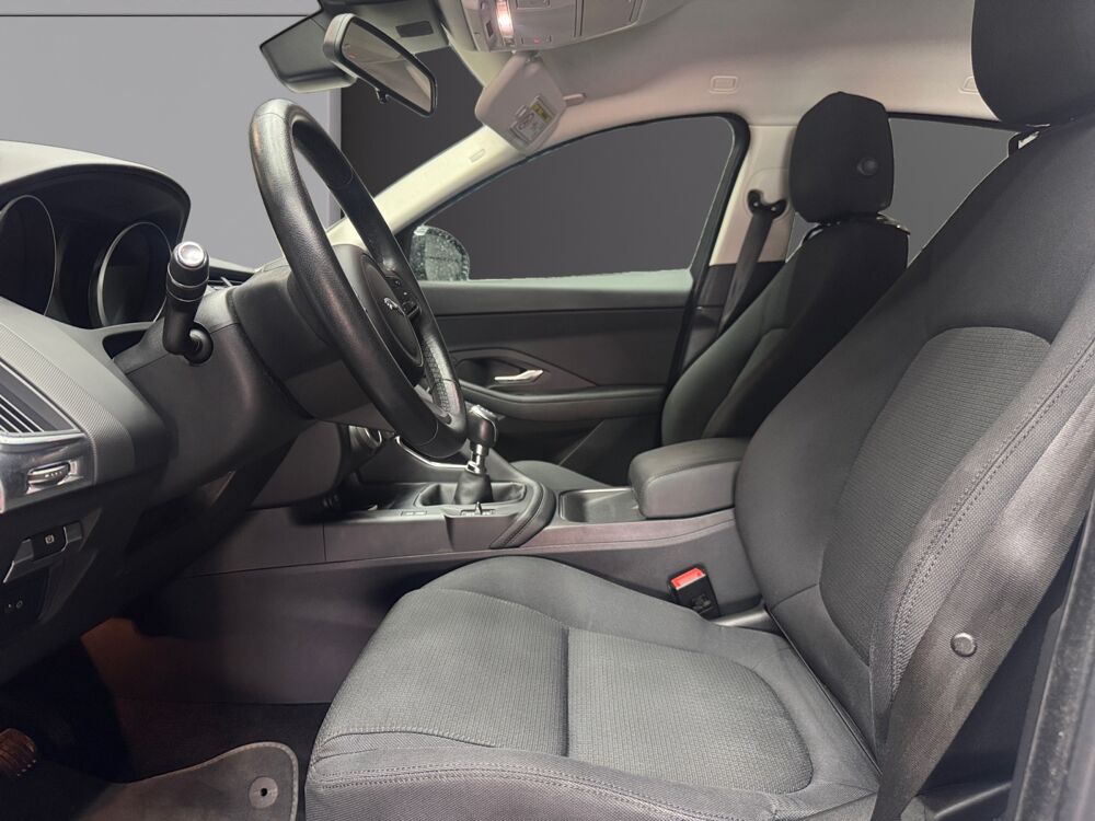 E-PACE D150 8CV 2019 occasion 64121 Serres-Castet