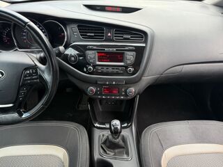 Ceed 1.6 GDI 135 DESIGN 2015 occasion 69730 Genay