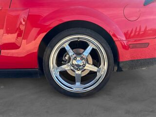Mustang 4.6 V8 GT AUTO IMPORTE 2006 occasion 45750 Saint-Pryv&eacute;-Saint-Mesmin
