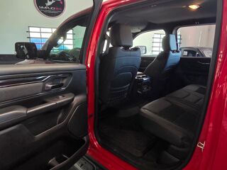 RAM 5.7 V8 4X4 PICK UP AUTO BIG HORN 2021 occasion 73290 La Motte-Servolex