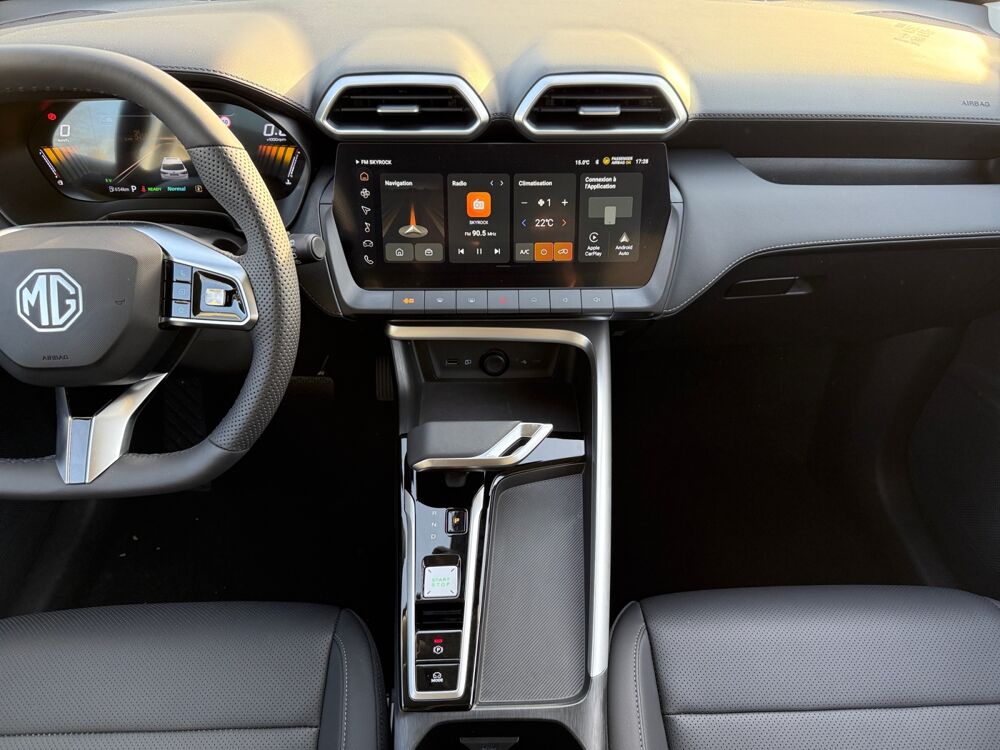 MG.ZS 1.5 HYBRID+ 197 LUXURY 2025 occasion 49070 Beaucouz&eacute;